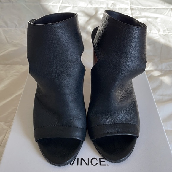 Vince leather bootie - Women’s 6 - Picture 2 of 5